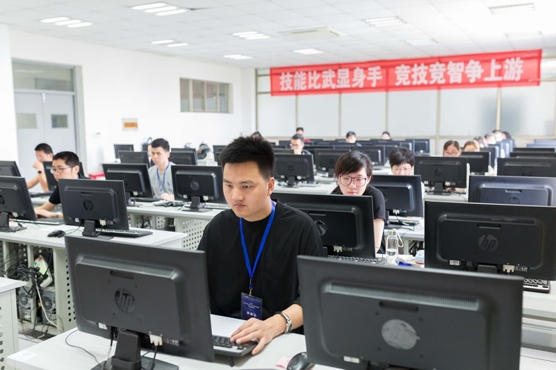 http://www.cztgi.edu.cn/_upload/article/images/5a/7f/75c9610f48638d09e7f089a45432/73423920-b879-45ae-b141-873cb9733ddf.jpg