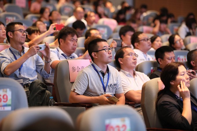 http://www.czie.edu.cn/czie_article_upload_files/czie/201809/20180928215503448.jpg