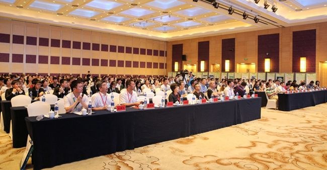 http://news.cczu.edu.cn/_upload/article/images/7f/ef/ed5a730d4d1484071a01733b833a/b6b8f242-2e7b-49af-8cdc-6d8fa013c740.jpg