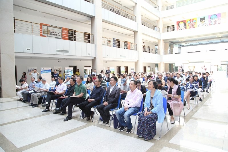 http://www.cztgi.edu.cn/_upload/article/images/e0/33/46ae1f304adf9c04f95b08cc182f/2cf0e6d7-0425-4cd6-abca-e8a28f08d642.jpg