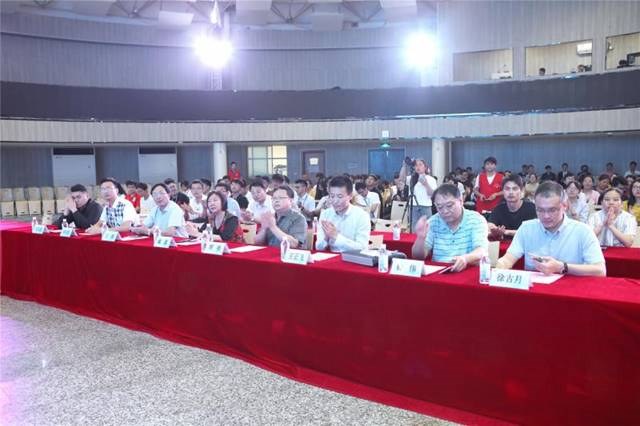 http://www.czie.edu.cn/czie_article_upload_files/czie/201907/20190707075834574_s.jpg