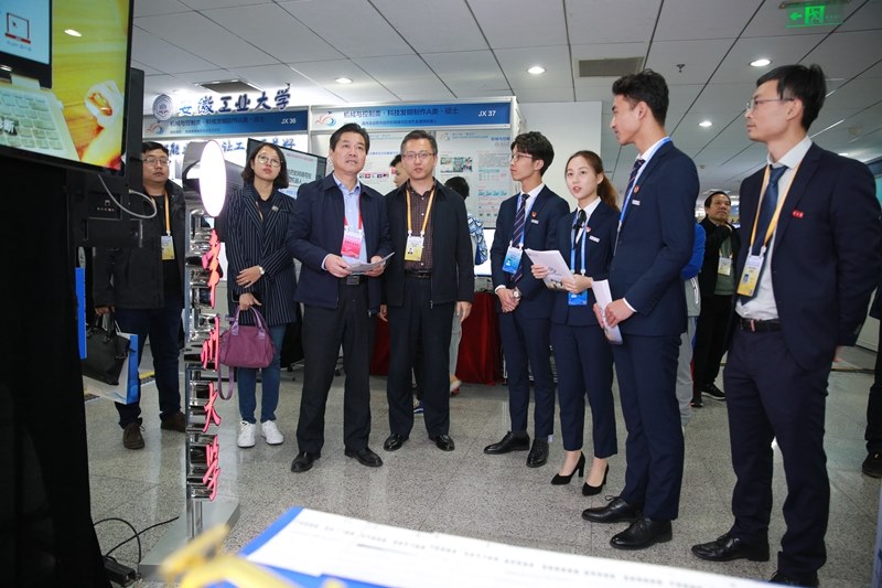 https://news.cczu.edu.cn/_upload/article/images/52/72/1874d33f48058c6e2b35c0d0559f/bb5e76ee-c483-4fca-8833-2f832709add1.jpg