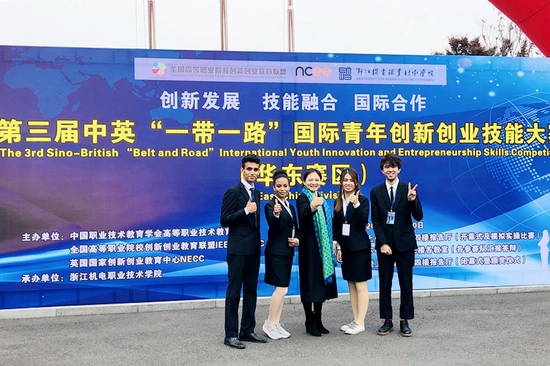 http://www.czili.edu.cn/_upload/article/images/f7/12/d92d7b4141c7bde10b9b2165a3f4/6b86595f-1bdc-4b38-baec-fd7925b4aaa3.jpg