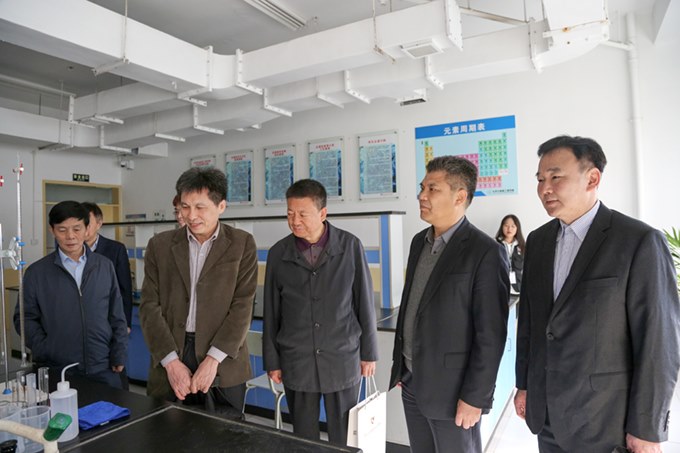 http://www.czie.edu.cn/czie_article_upload_files/czie/201811/20181110164901316.jpg