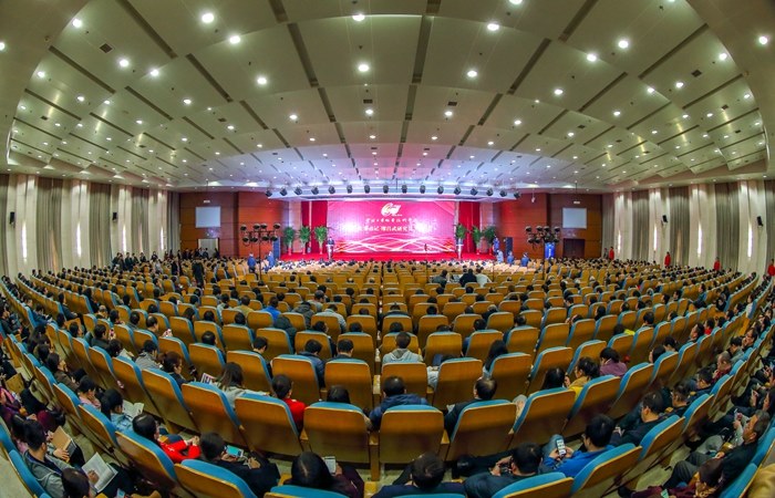http://www.czili.edu.cn/UploadFiles/Article/2018/11/011.jpg