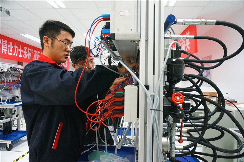 http://www.czmec.cn/picture/article/123/62/47/ee6d232d4410832c8adb204495ab/95fd2e16-bac2-4830-ae5f-ae8417812d46.jpg