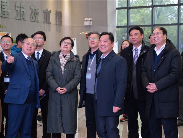 http://www.czie.edu.cn/czie_article_upload_files/czie/201901/20190111105554298.jpg