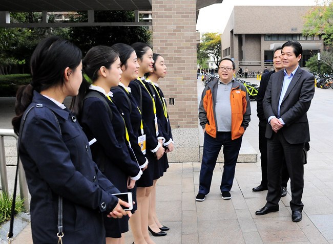http://news.cczu.edu.cn/_upload/article/images/ee/31/4734ccac436c811117dabcd06e04/4988d2b7-5a41-4efe-8bbb-2b765cd4de30.jpg