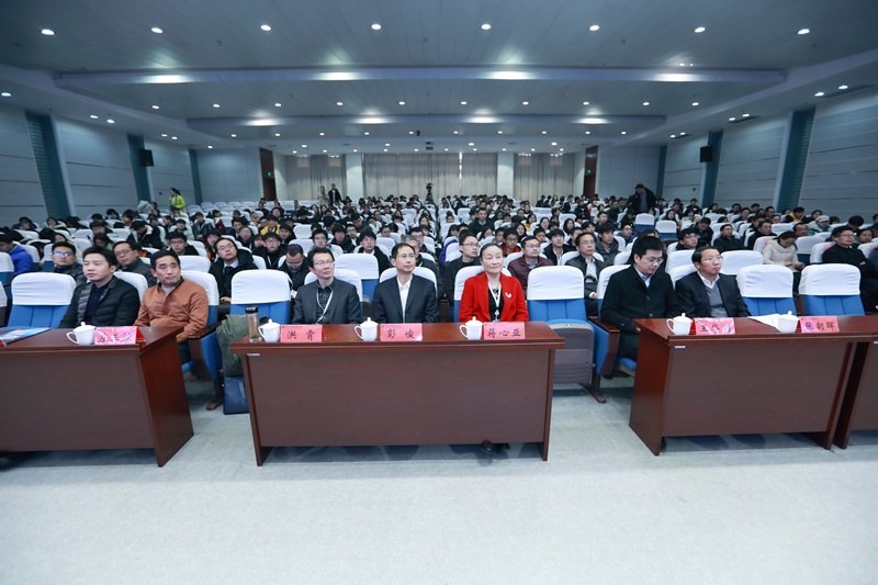 https://www.cztgi.edu.cn/_upload/article/images/72/22/0aae1912478a942be89acc73a451/f1f7aee2-8334-4ab2-b477-97c8480152dc.jpg