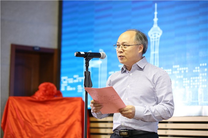 http://www.czie.edu.cn/czie_article_upload_files/czie/201809/2018092821542051.jpg