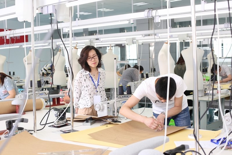 http://www.cztgi.edu.cn/_upload/article/images/e0/33/46ae1f304adf9c04f95b08cc182f/3366290a-1645-4af2-bade-40cbbf80c900.jpg