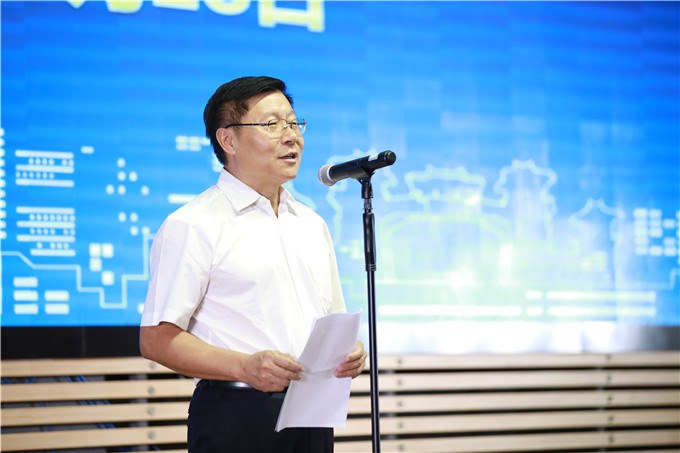 http://www.czie.edu.cn/czie_article_upload_files/czie/201809/20180928215342769.jpg